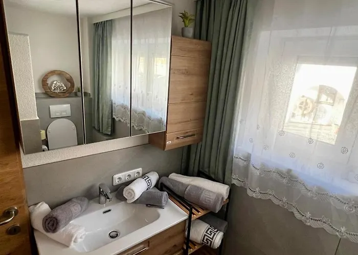 Alpenflair 74 公寓 *